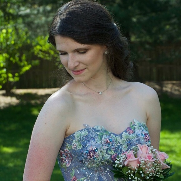 Meet your Posher, Sophie - Picture 1 of 1